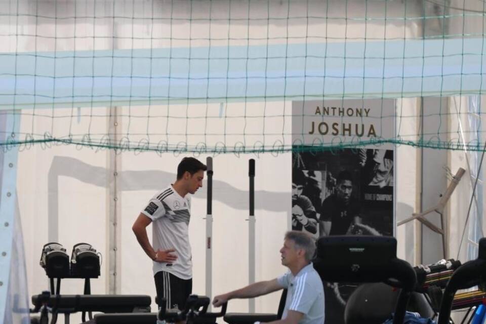 Mesut Özil Mesut Özil