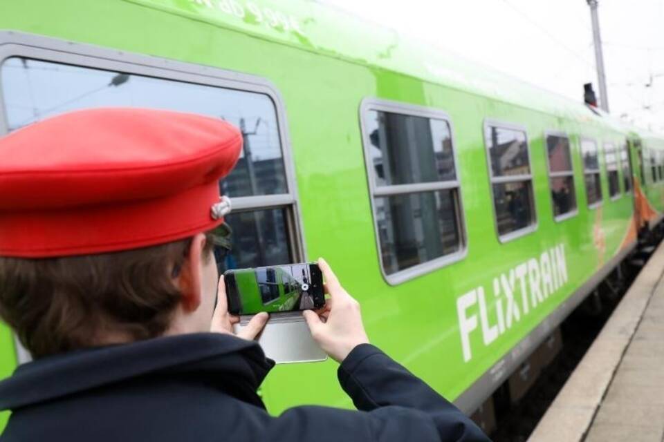 Flixtrain