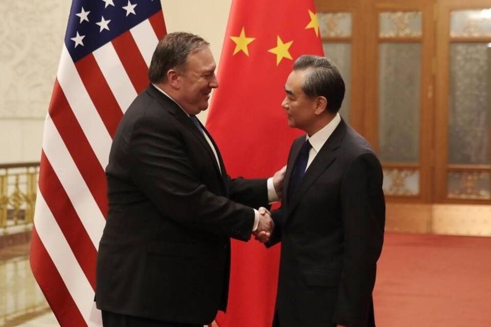 Pompeo trifft Wang