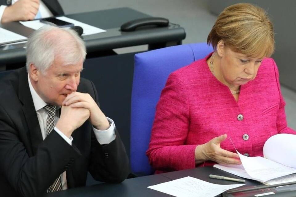 Seehofer und Merkel