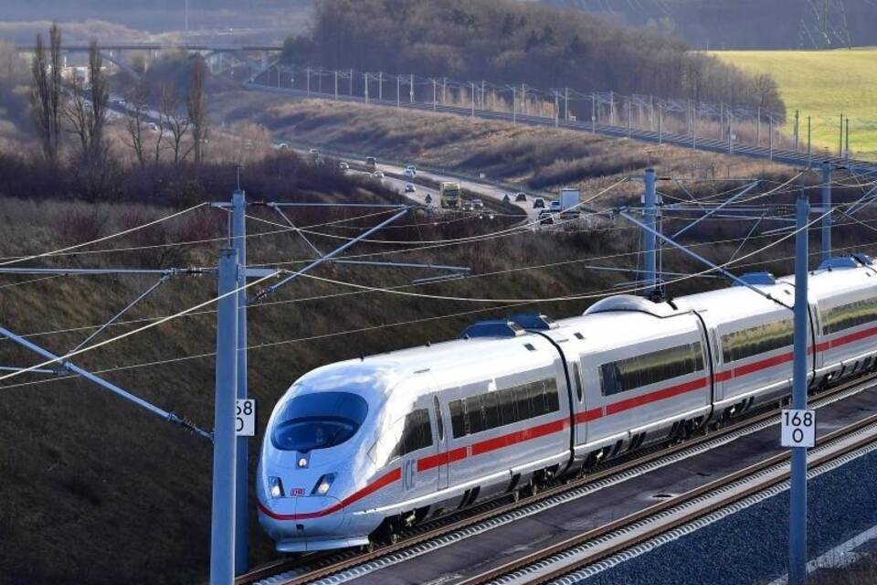 Schnellfahrstrecke München - Berlin Schnellfahrstrecke München - Berlin