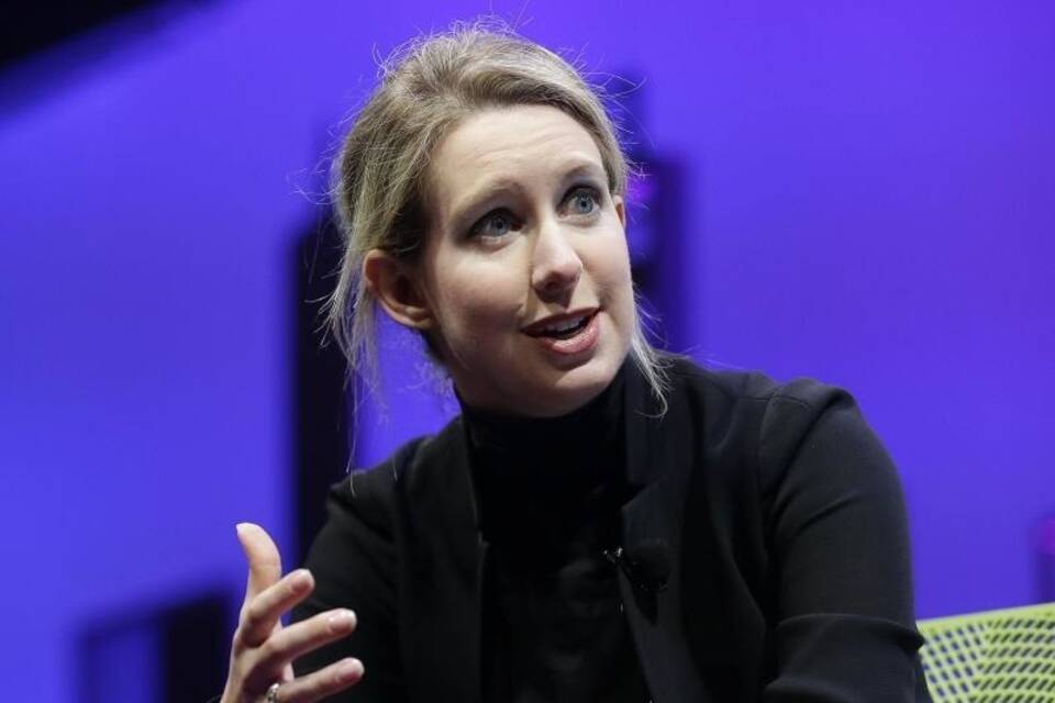 Elizabeth Holmes Elizabeth Holmes