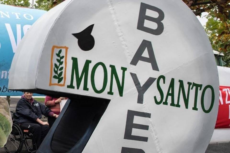 Monsanto und Bayer