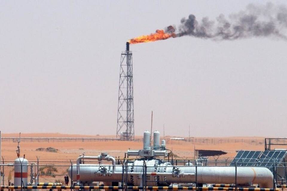 Ölfeld in Saudi-Arabien