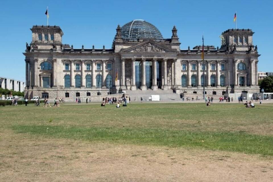 Dürre vor dem Reichstag