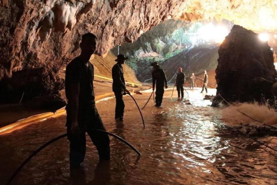 Rettungsarbeiten Rettungsarbeiten