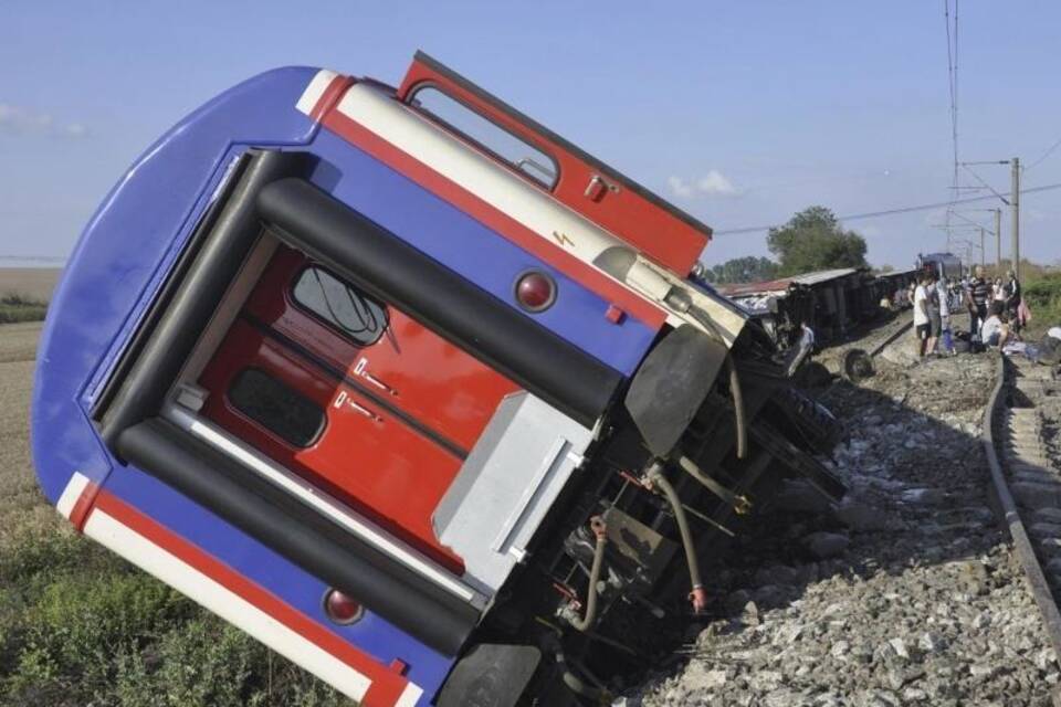 Zugunglück in der Türkei Zugunglück in der Türkei