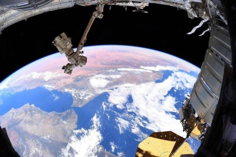 ISS ISS