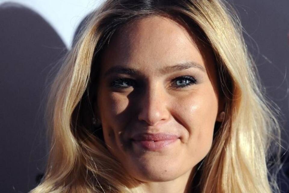 Bar Refaeli