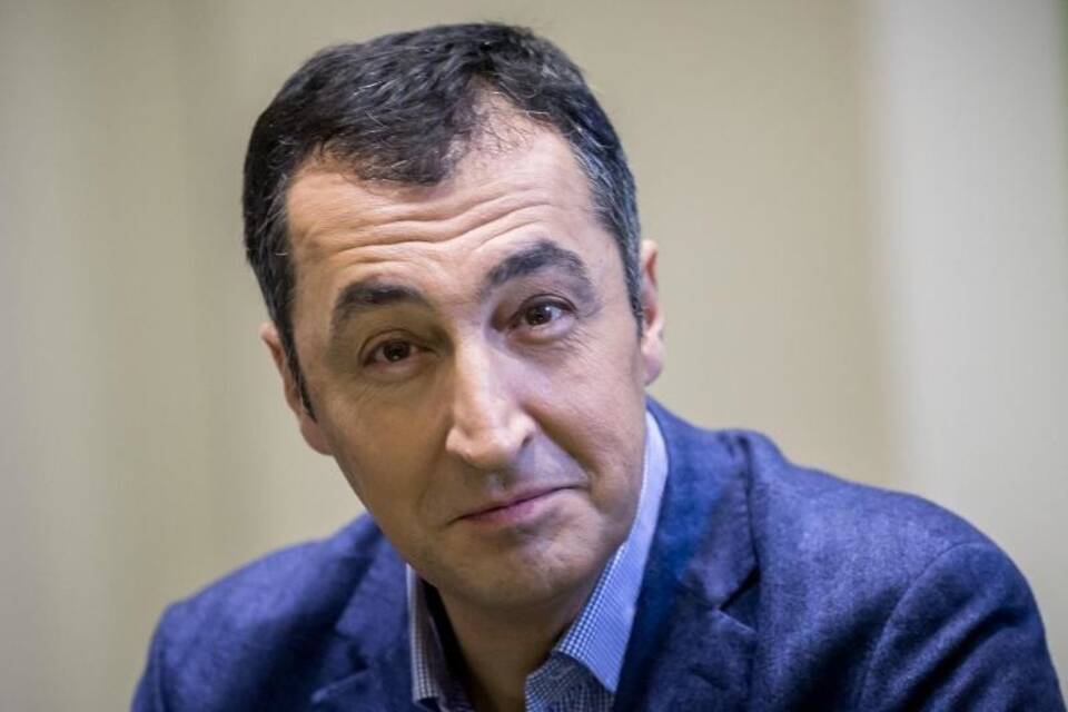 Cem Özdemir Cem Özdemir