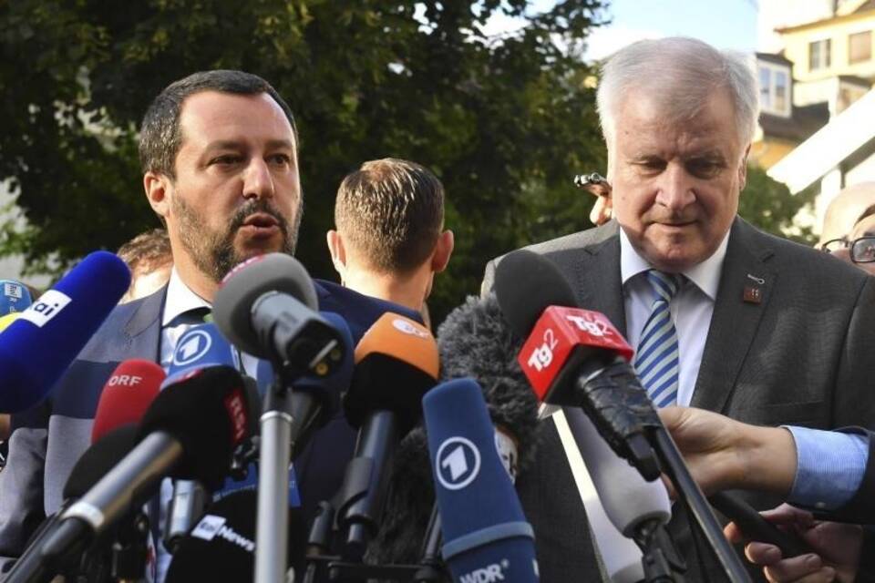 Seehofer trifft Salvini