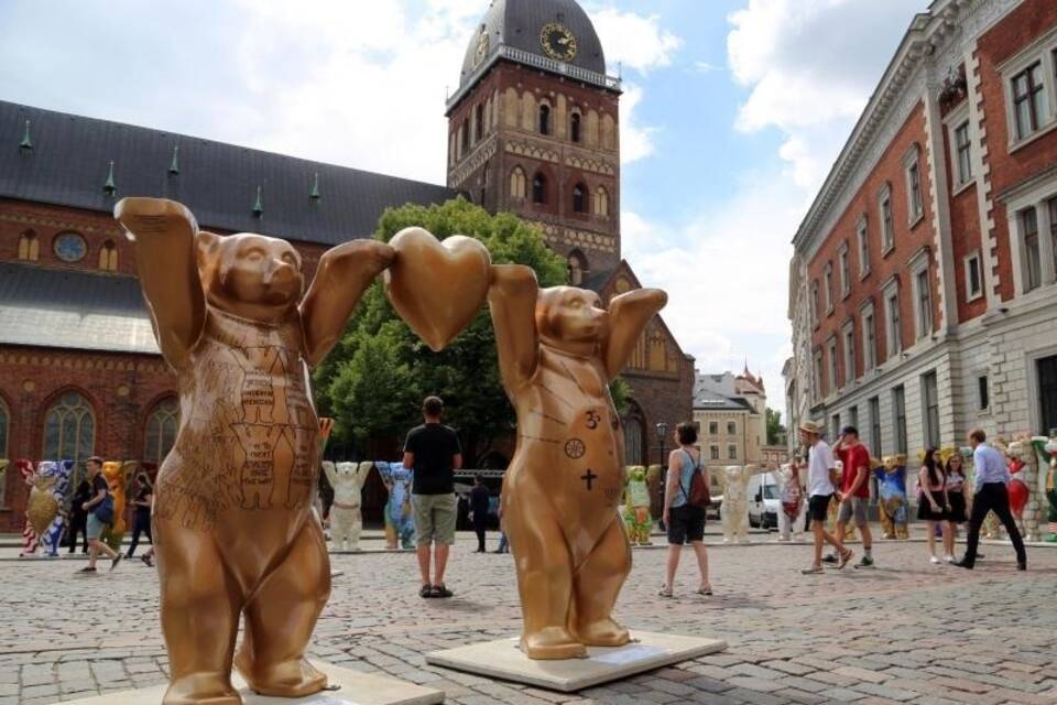 Berliner Buddy-Bären in Riga