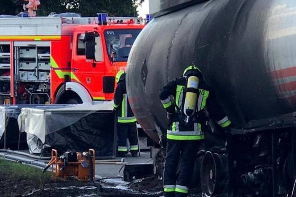 Brennender Tanklastwagen