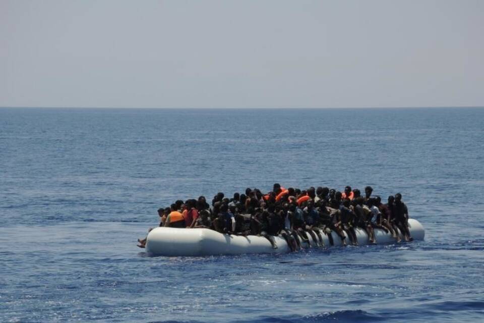 Rettungseinsätze im Mittelmeer Rettungseinsätze im Mittelmeer