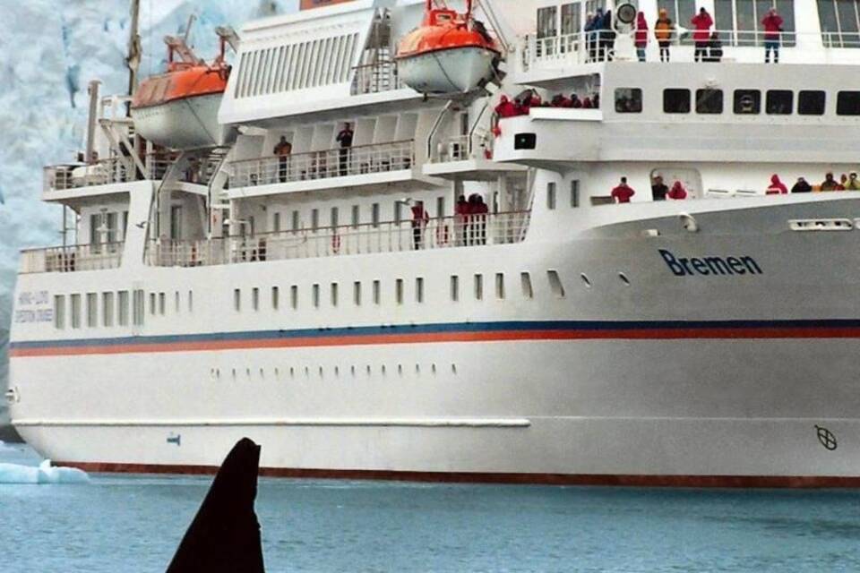 MS Bremen MS Bremen