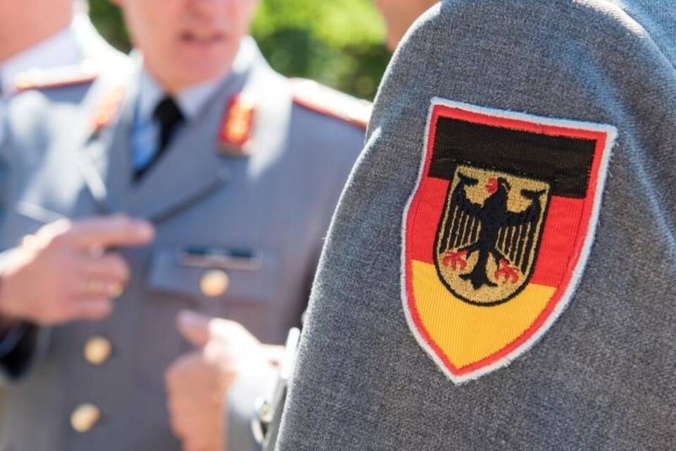 Dienstpflicht Dienstpflicht