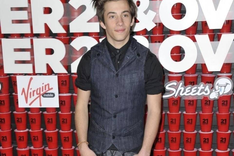 Jimmy Bennett Jimmy Bennett