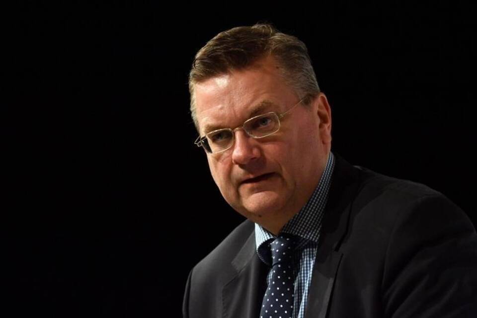 Reinhard Grindel Reinhard Grindel