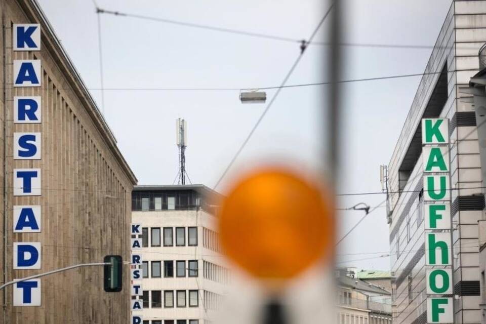 Karstadt und Kaufhof Karstadt und Kaufhof