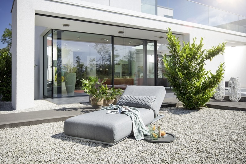 Graue Gartenmöbel bleiben im Trend - Fotogalerien - RNZ