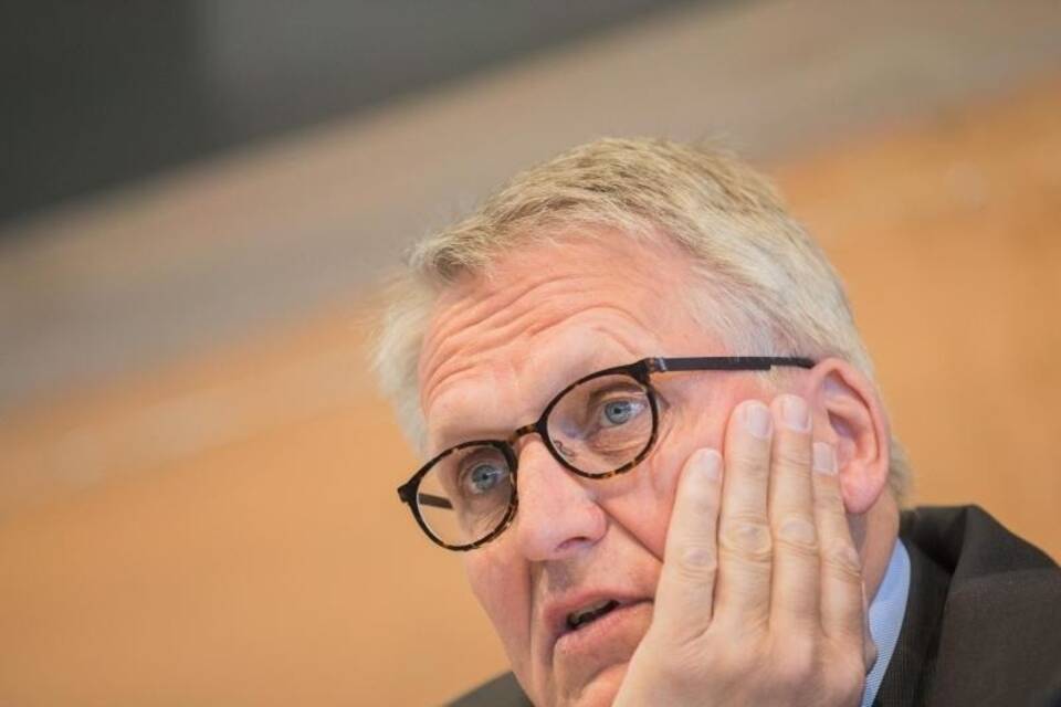 Thomas Sternberg Thomas Sternberg