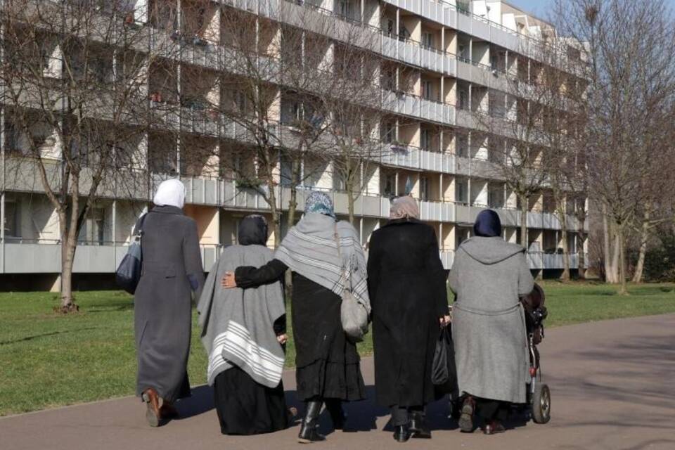 Frauen mit Kopftuch Frauen mit Kopftuch
