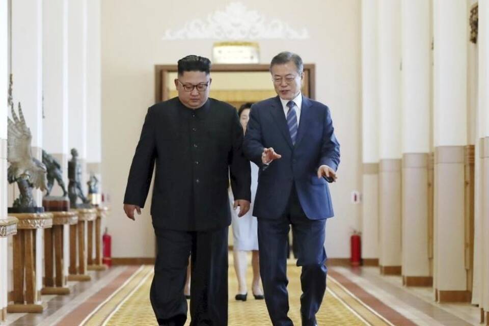 Moon Jae In und Kim Jong Un