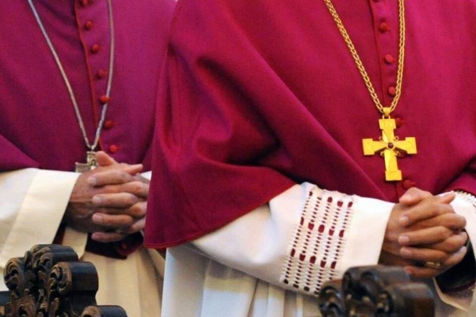 Deutsche Bischöfe unter Druck: Missbrauch in der Kirche: Das zähe Ringen um Konsequenzen ...