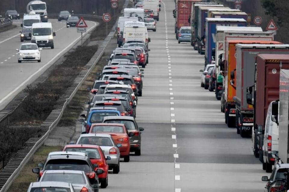 Rettungsgasse Rettungsgasse