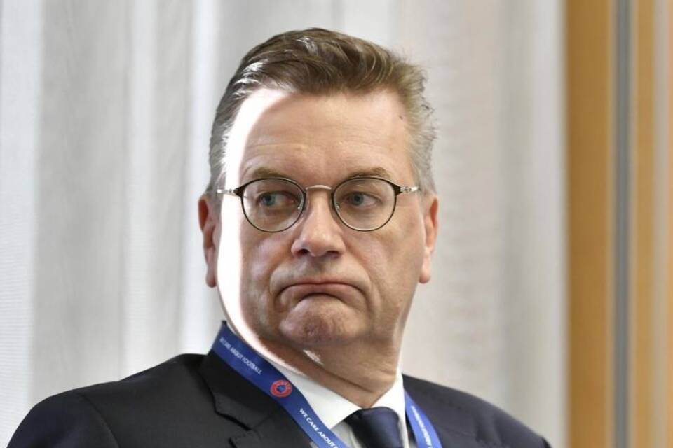 Reinhard Grindel Reinhard Grindel