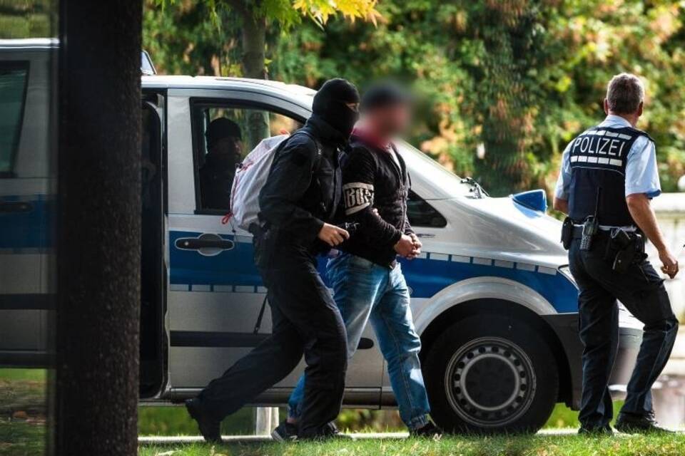 Mutmaßlicher Rechtsterrorist in Karlsruhe