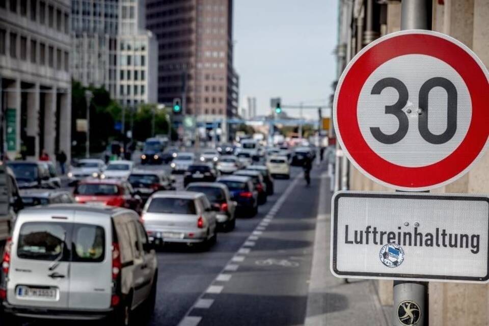Verkehr in Berlin Verkehr in Berlin
