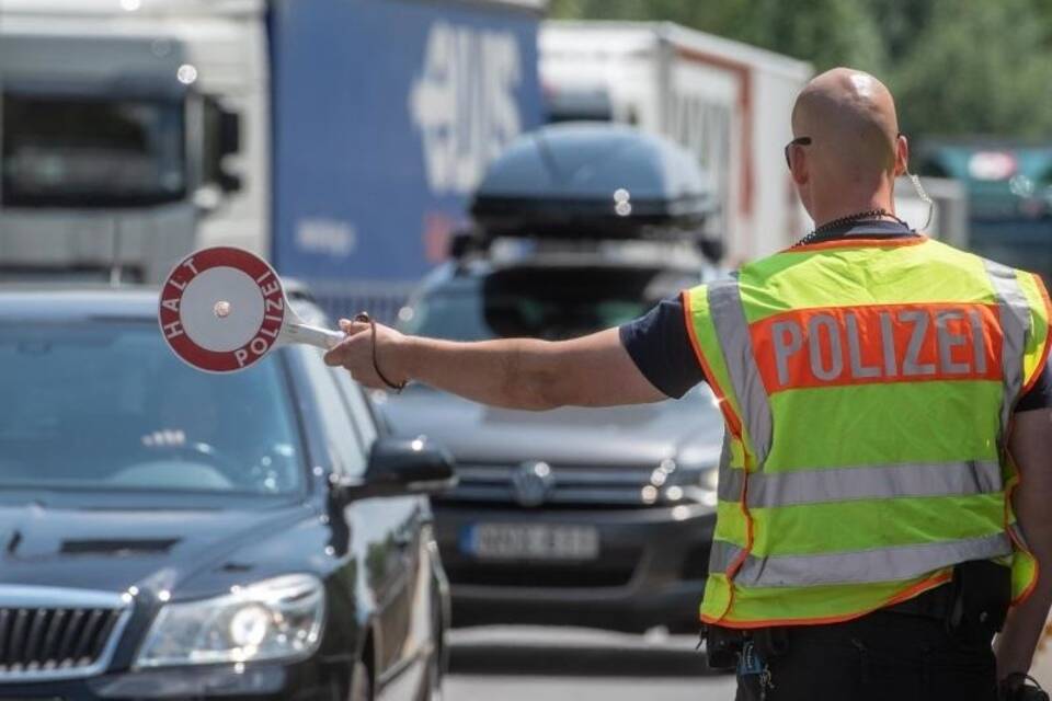 Grenzkontrolle Grenzkontrolle