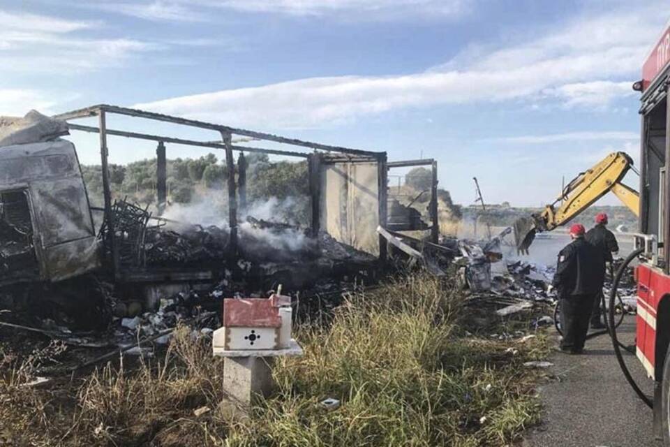 Migranten in Lastwagen verbrannt