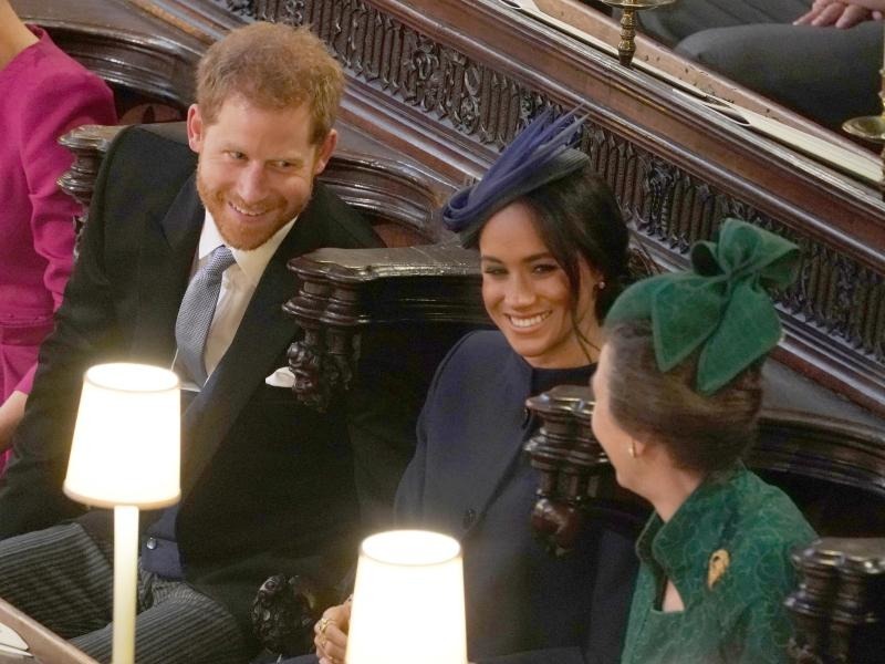 Baby-News: Herzogin Meghan und Prinz Harry erwarten erstes ...