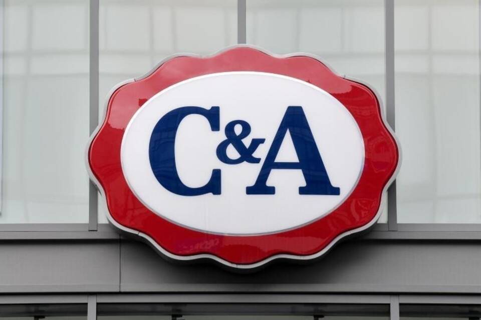 Logo C&A