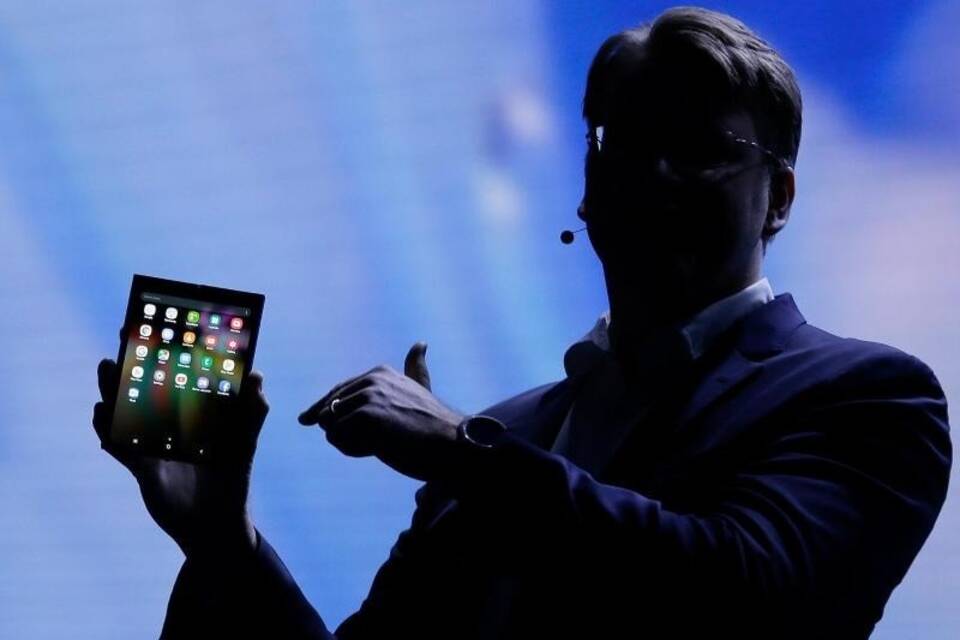 Samsung stellt faltbares Display vor Samsung stellt faltbares Display vor