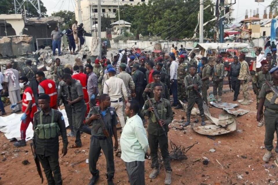 Bombenanschlag auf Hotel in Mogadischu