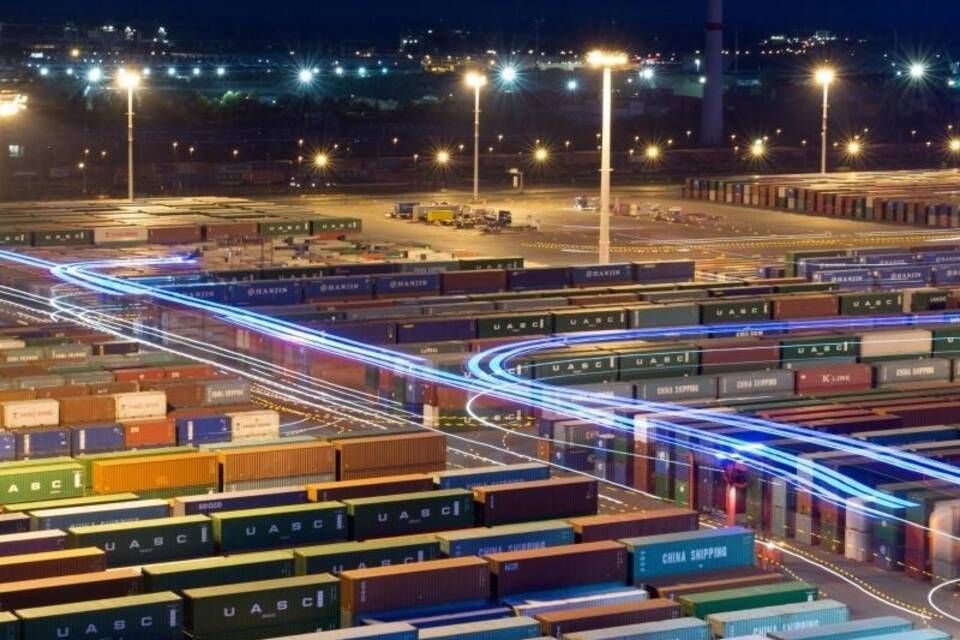 Container Container