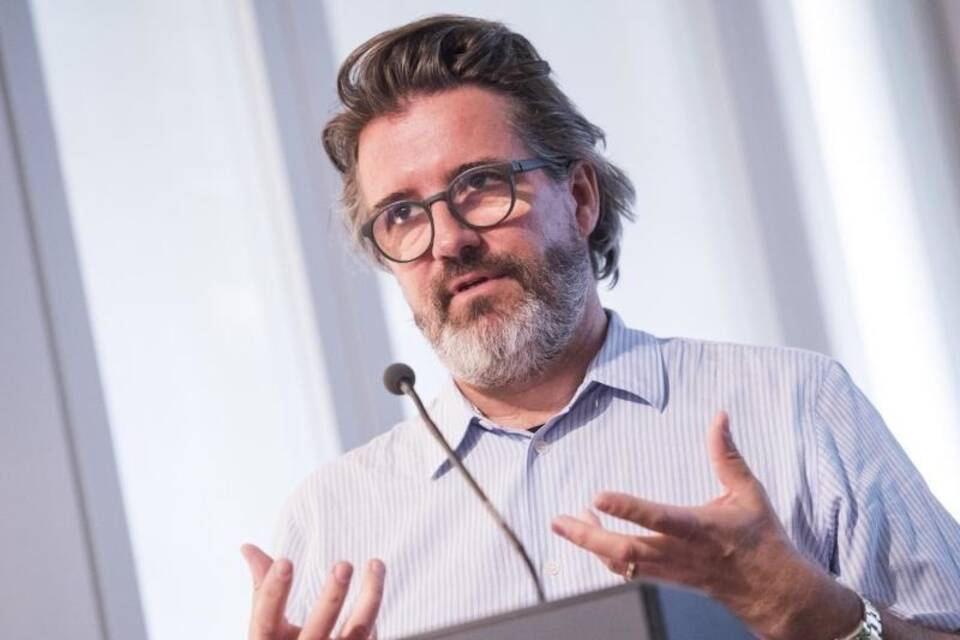 Ólafur Elíasson Ólafur Elíasson