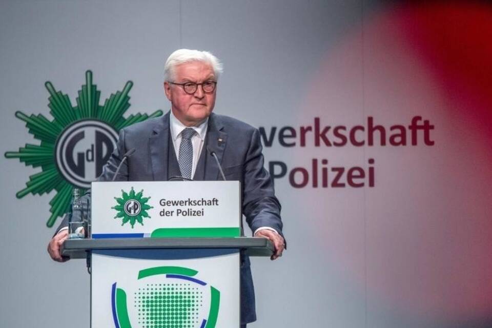 Steinmeier bei GdP-Bundeskongress Steinmeier bei GdP-Bundeskongress