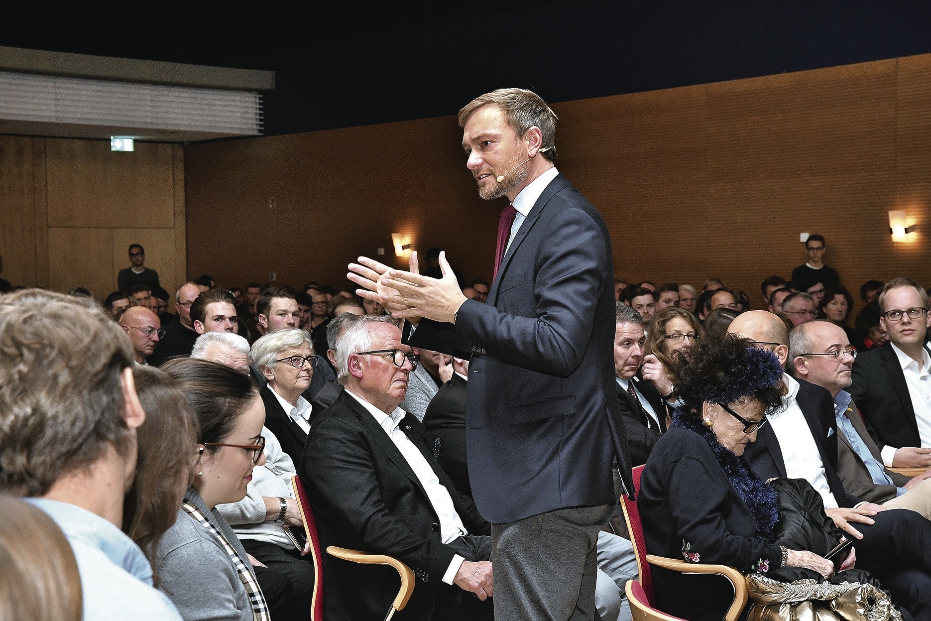 Christian mischen sich aus tipps
