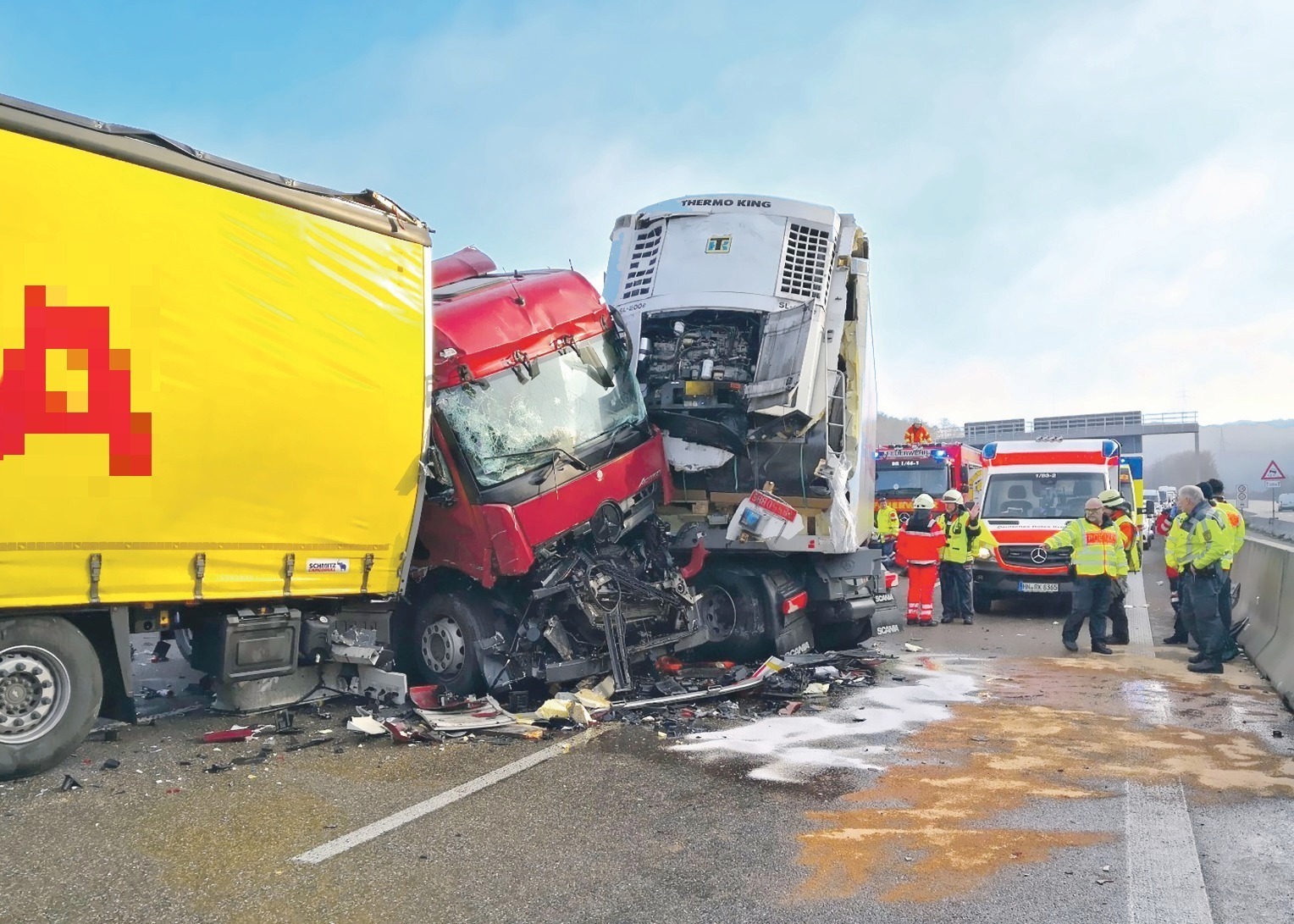 A6 Unfall Bei Sinsheim Steinsfurt Verursacher Ringt Mit Dem Tod Sinsheim Rnz