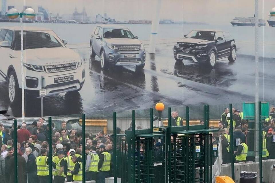 Jaguar Land Rover streicht 4500 Stellen Jaguar Land Rover streicht 4500 Stellen