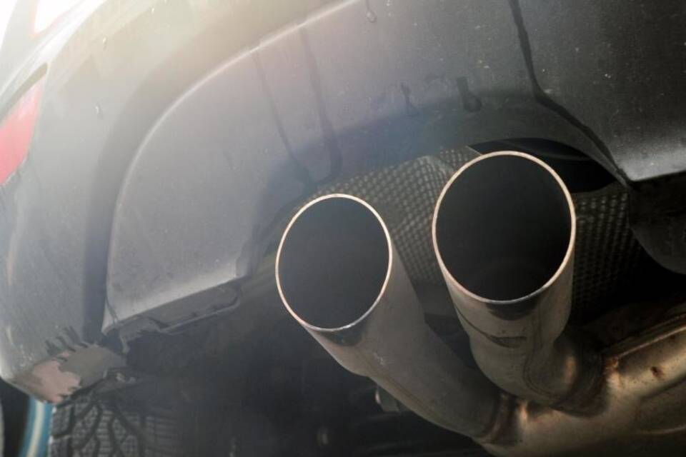Autoauspuff Autoauspuff