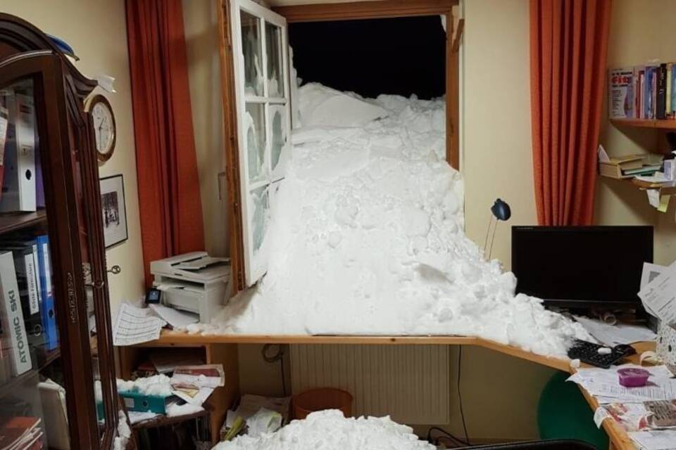 Zimmer voller Schnee