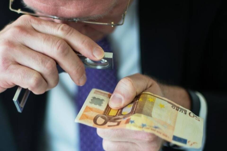 Analysezentrum für Falschgeld Analysezentrum für Falschgeld