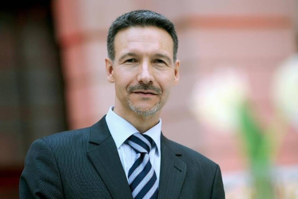 Alexander Koch Alexander Koch