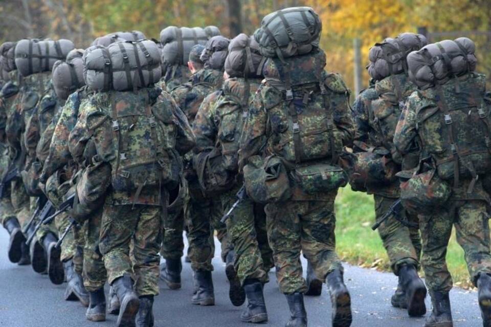 Bundeswehrsoldaten in der Grundausbildung