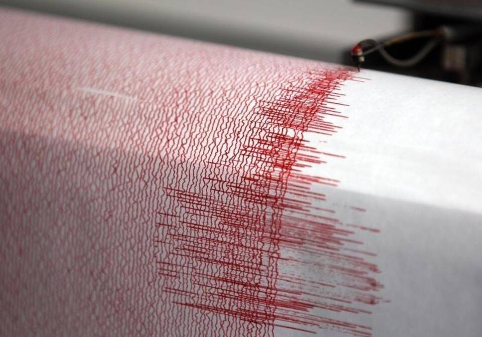 Seismograph